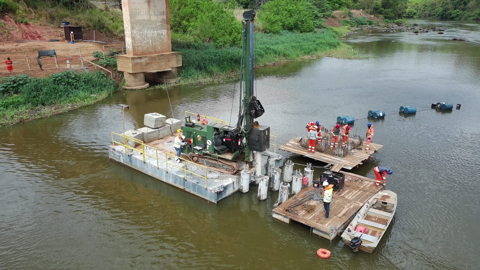 Geoteste realiza ensaio PDA em obra de ampliação de ponte em Rialma (GO)
