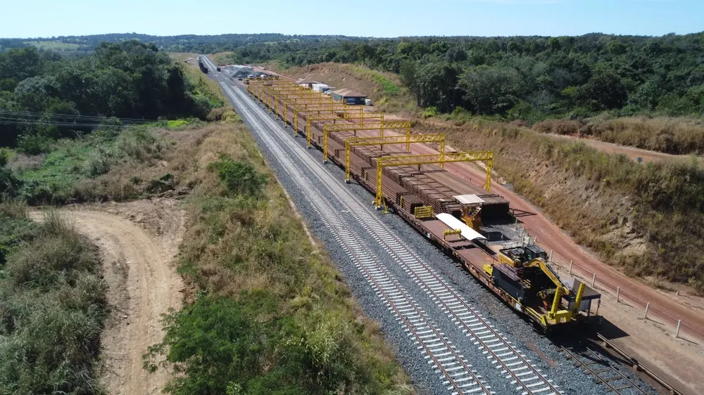 Ferrovia FICO